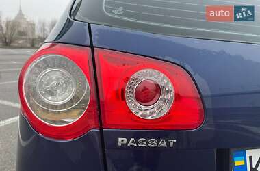 Універсал Volkswagen Passat 2006 в Києві