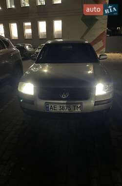 Седан Volkswagen Passat 2001 в Сарнах