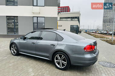 Седан Volkswagen Passat 2013 в Києві