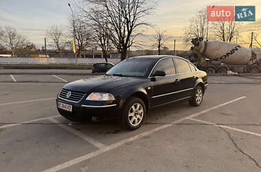 Седан Volkswagen Passat 2002 в Львові