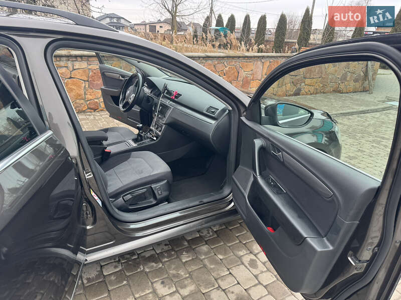 Универсал Volkswagen Passat 2012 в Березному фото 18 Универсал Volkswagen Passat 2012 в Березному