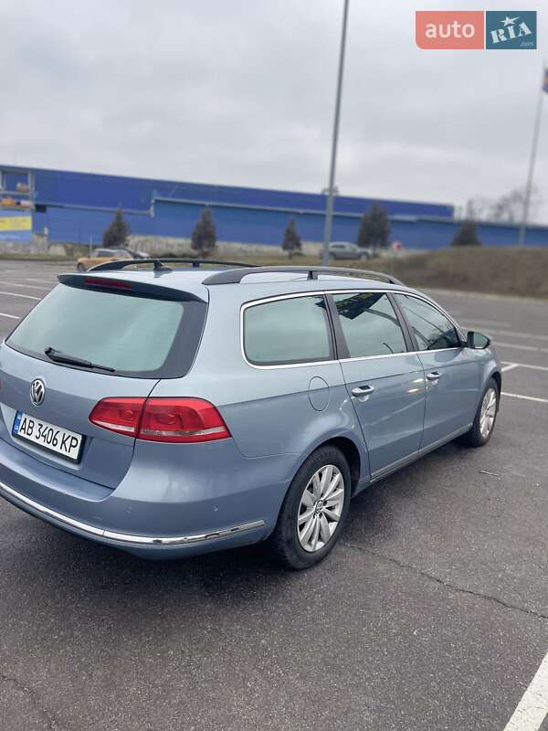 Універсал Volkswagen Passat 2011 в Вінниці