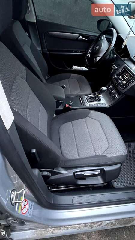 Универсал Volkswagen Passat 2013 в Виннице