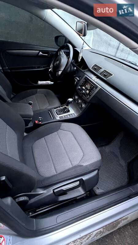 Универсал Volkswagen Passat 2013 в Виннице