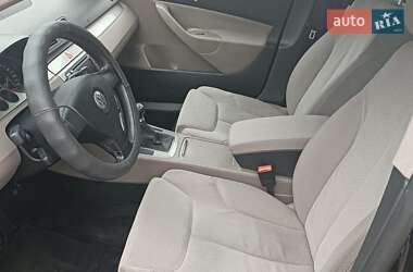 Седан Volkswagen Passat 2008 в Киеве