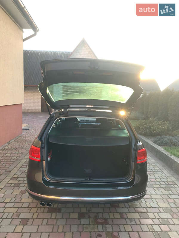 Універсал Volkswagen Passat 2013 в Костопілі