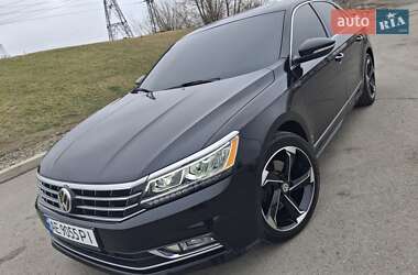 Седан Volkswagen Passat 2017 в Дніпрі