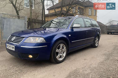 Універсал Volkswagen Passat 2003 в Житомирі