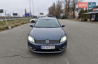 Універсал Volkswagen Passat 2011 в Києві