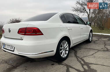 Седан Volkswagen Passat 2012 в Доманевке