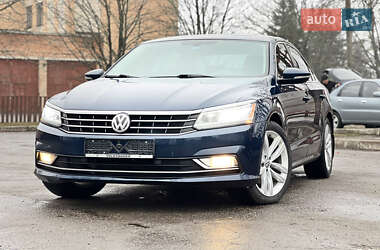 Седан Volkswagen Passat 2018 в Лубнах