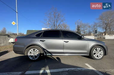 Седан Volkswagen Passat 2013 в 