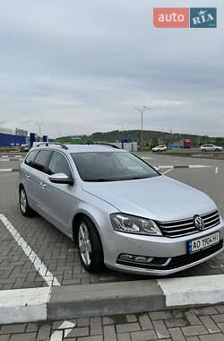 Универсал Volkswagen Passat 2012 в Мукачево