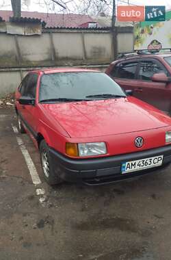 Седан Volkswagen Passat 1991 в Житомире