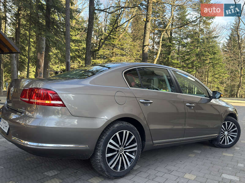 Седан Volkswagen Passat 2011 в Дрогобыче