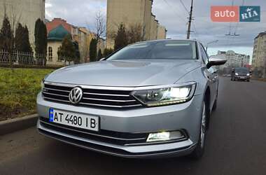 Универсал Volkswagen Passat 2015 в Ивано-Франковске