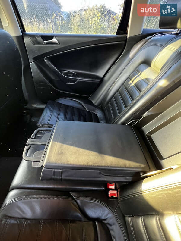 Универсал Volkswagen Passat 2010 в Тернополе