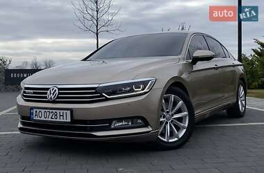 Седан Volkswagen Passat 2016 в Мукачево