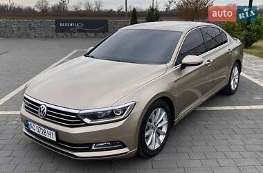 Седан Volkswagen Passat 2016 в Мукачево