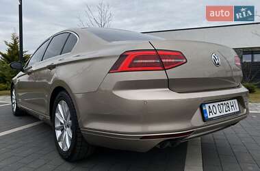 Седан Volkswagen Passat 2016 в Мукачево