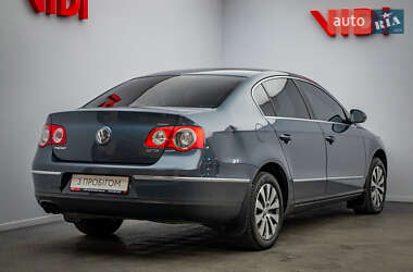 Седан Volkswagen Passat 2010 в Києві