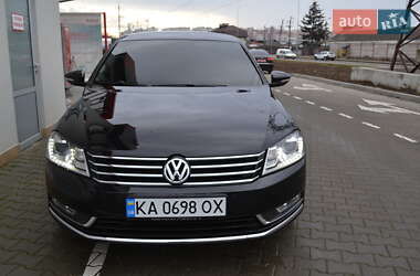 Седан Volkswagen Passat 2013 в Виннице