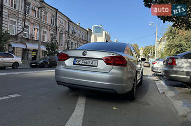 Седан Volkswagen Passat 2015 в 