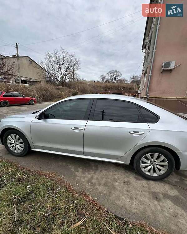 Седан Volkswagen Passat 2015 в Львове фото 3 Седан Volkswagen Passat 2015 в Львове