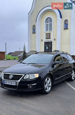 Універсал Volkswagen Passat 2007 в Звягелі