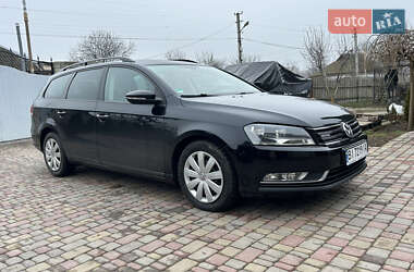 Универсал Volkswagen Passat 2012 в 