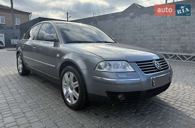 Седан Volkswagen Passat 2002 в Кропивницькому