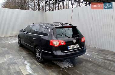 Универсал Volkswagen Passat 2006 в Киеве