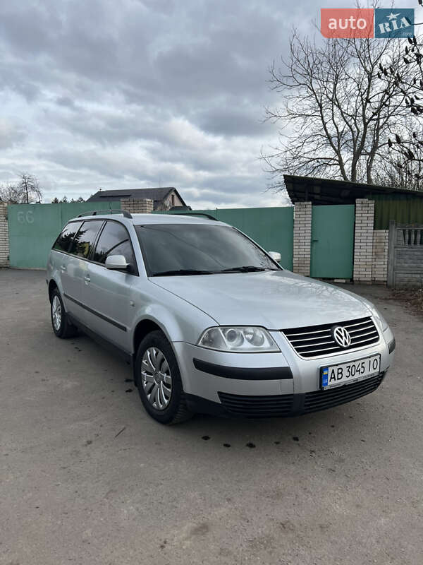 Универсал Volkswagen Passat 2001 в Виннице