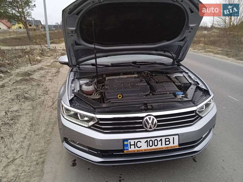Седан Volkswagen Passat 2017 в Краківці