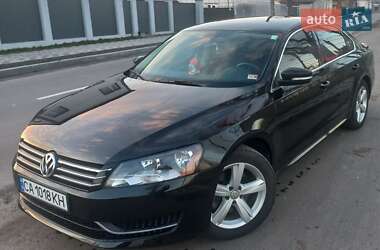 Седан Volkswagen Passat 2012 в Черкассах