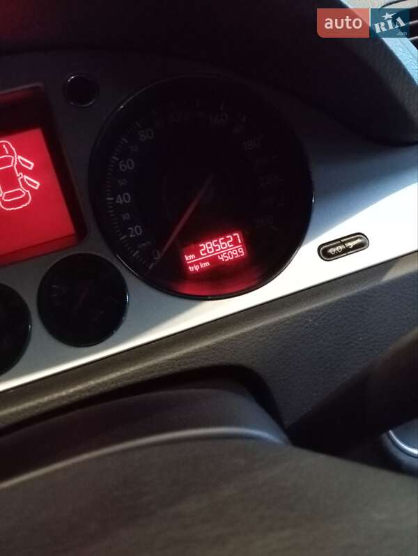 Універсал Volkswagen Passat 2007 в Виноградові