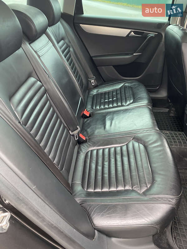 Универсал Volkswagen Passat 2011 в Ивано-Франковске фото 29 Универсал Volkswagen Passat 2011 в Ивано-Франковске