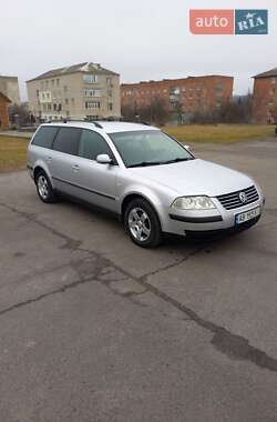 Универсал Volkswagen Passat 2002 в Тульчине