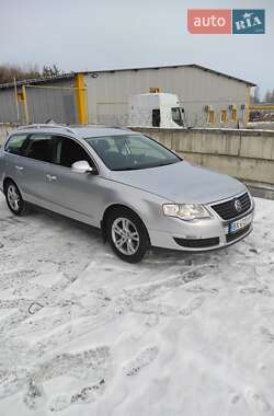 Універсал Volkswagen Passat 2009 в Хмельницькому