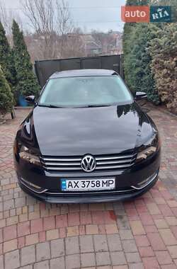 Седан Volkswagen Passat 2014 в Люботине
