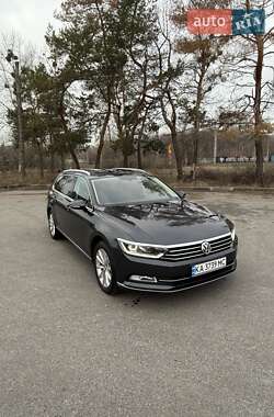 Універсал Volkswagen Passat 2017 в Харкові