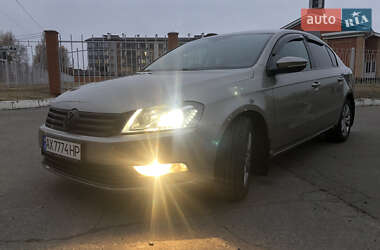 Седан Volkswagen Passat 2012 в 