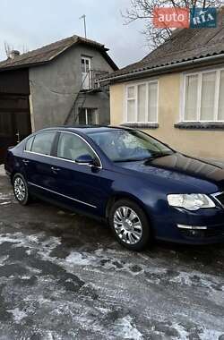 Седан Volkswagen Passat 2008 в Гусятині