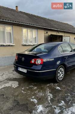 Седан Volkswagen Passat 2008 в Гусятине