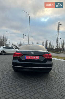 Седан Volkswagen Passat 2013 в Одесі