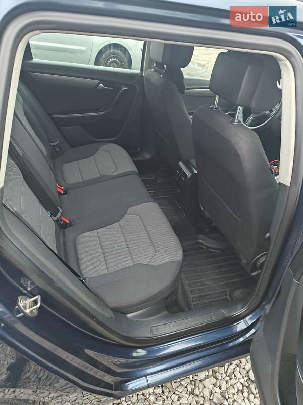 Универсал Volkswagen Passat 2013 в Виннице