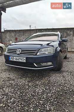 Універсал Volkswagen Passat 2013 в Вінниці