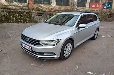 Універсал Volkswagen Passat 2016 в Вінниці