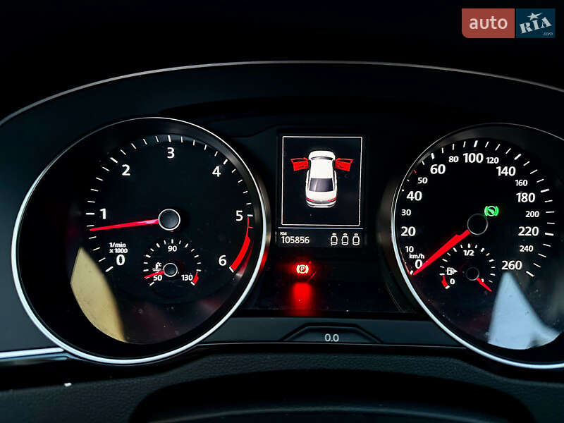 Седан Volkswagen Passat 2018 в Львове