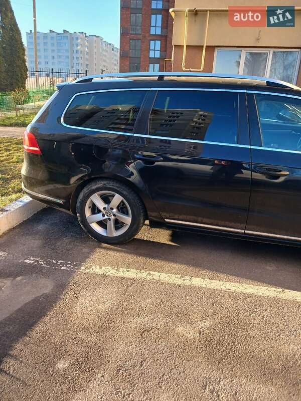 Универсал Volkswagen Passat 2012 в Хмельницком